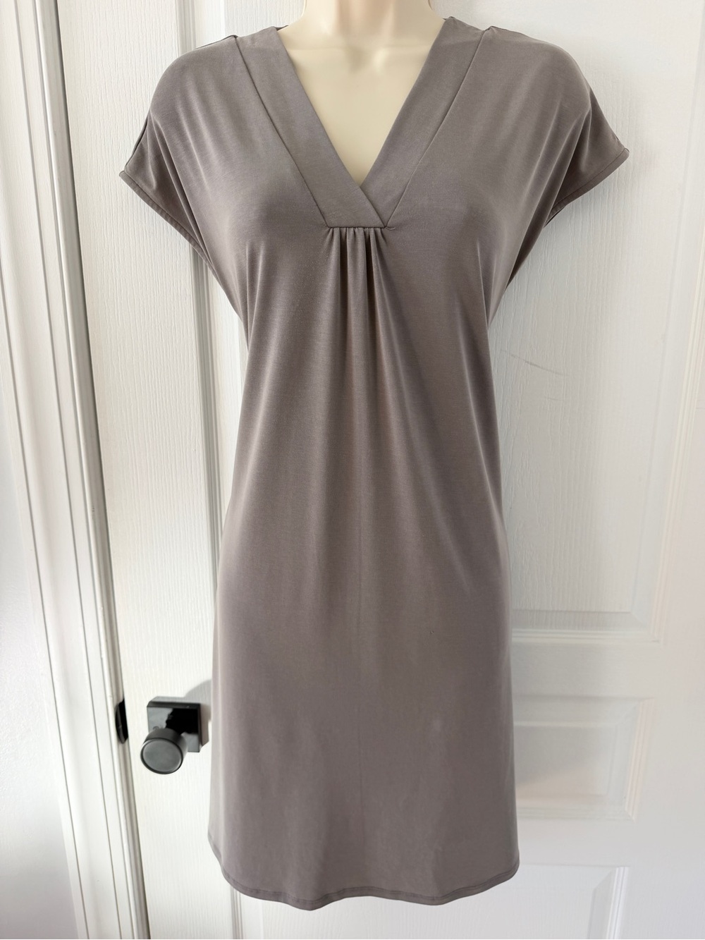 Max Jeans Mushroom Grey V-Neck Shift Dress XS | Buttery Soft Modal Blend